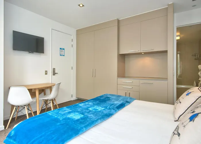 Charlies Queenstown Studio Apt 103B